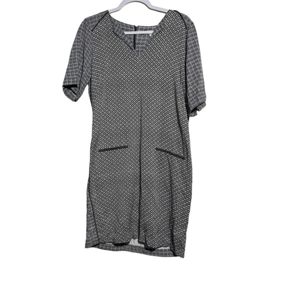 Chic Grey and White Patterned Dress Pockets From Sandwich_ Size EU 42 (US 12) - Picture 1 of 11